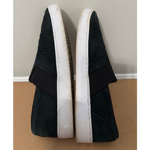 Vionic Perforated Black Leather Slip On Sneakers Size 9 - Picture 4 of 7
